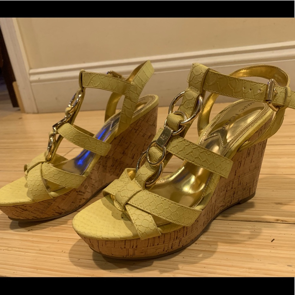 cute beachy, spring high heels